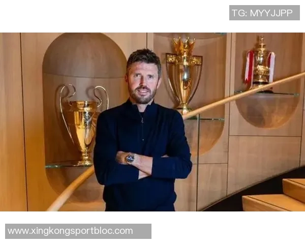 卡拉格批评罗塞尼尔卡里克任命称顶级球队告别大牌教练时代